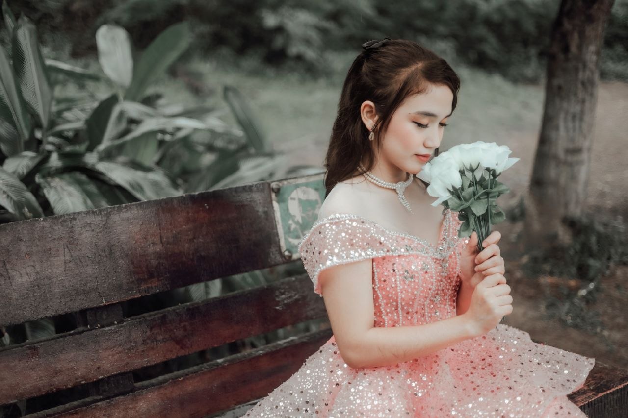 Pictorial 5